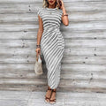 Elegante gestreepte jurk met tailleband, ronde hals, korte mouwen en lang patroon Nexora Store