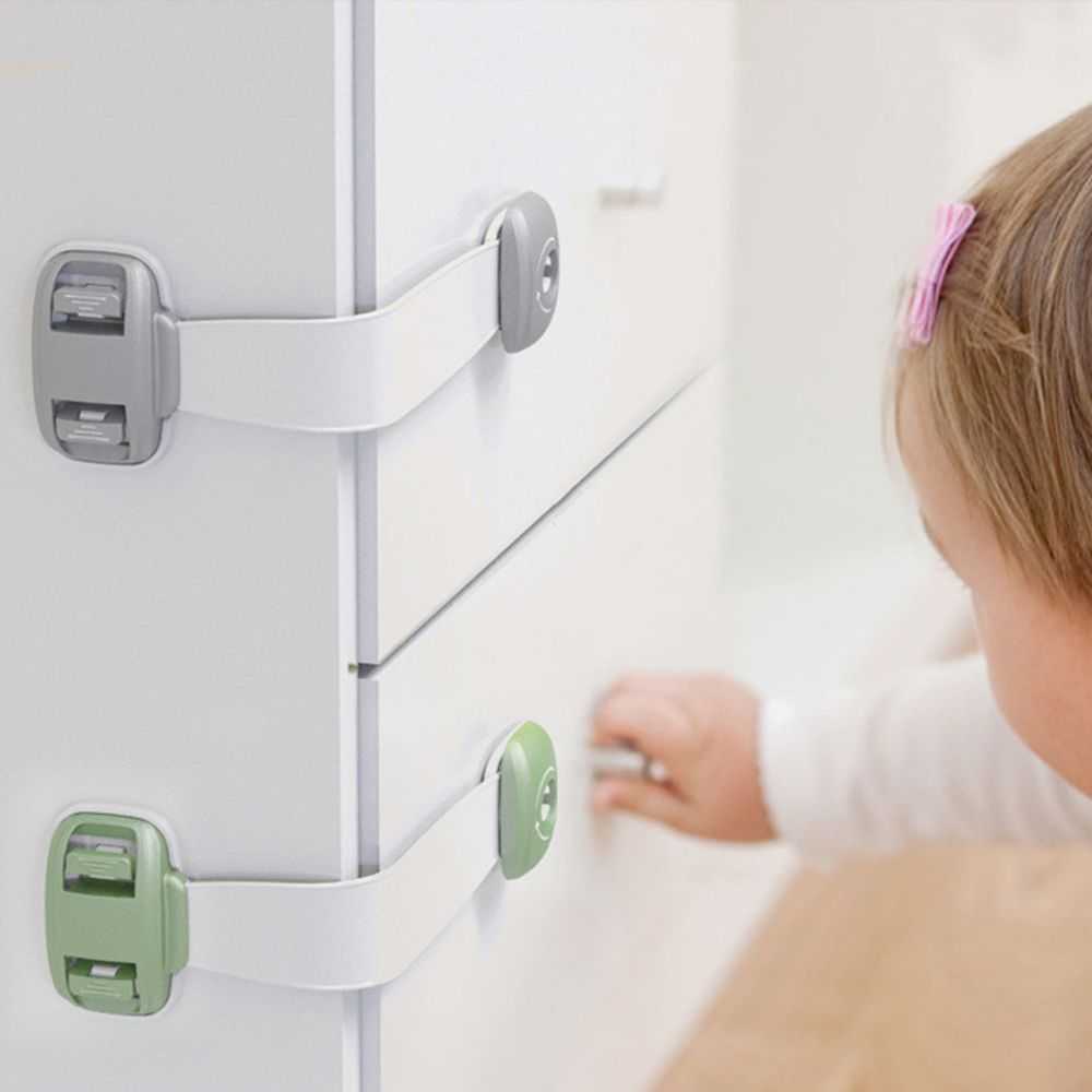 veiligheidsslot voor baby's op kastdeuren, verstelbaar kinderslot zonder boren, kindveilige kastbeveiliging, veilig sluitmechanisme voor lades en deuren