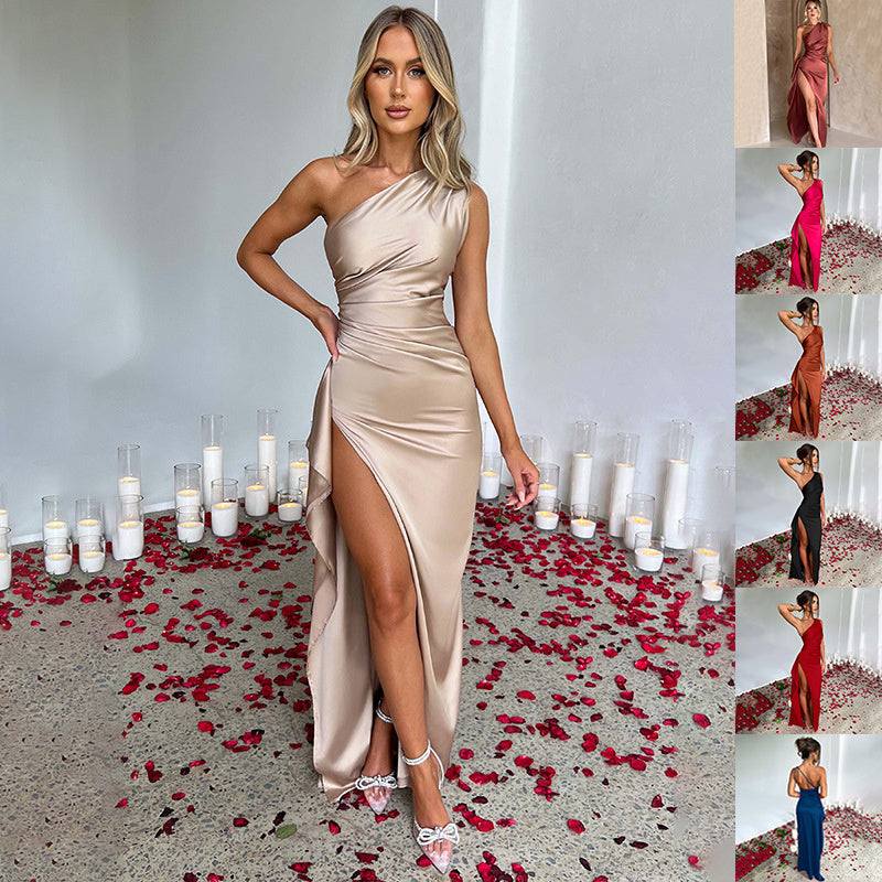 Sexy een-schouder open rug jurk met hoge split en comfortabele pasvorm in diverse kleuren