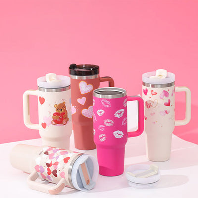 40 Oz Tumbler met handvat, rietje, geïsoleerd, roestvrij staal, morsbestendig, vacuüm koffiebeker, beker met deksel, taps toelopende mok, cadeaus voor Valentijnsliefhebbers, geschikt voor in de auto, sportschool, kantoor, reizen Ritchy's Shop