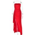 Rode strapless split lange jurk met geplooide details voor damesfeest en bruiloften